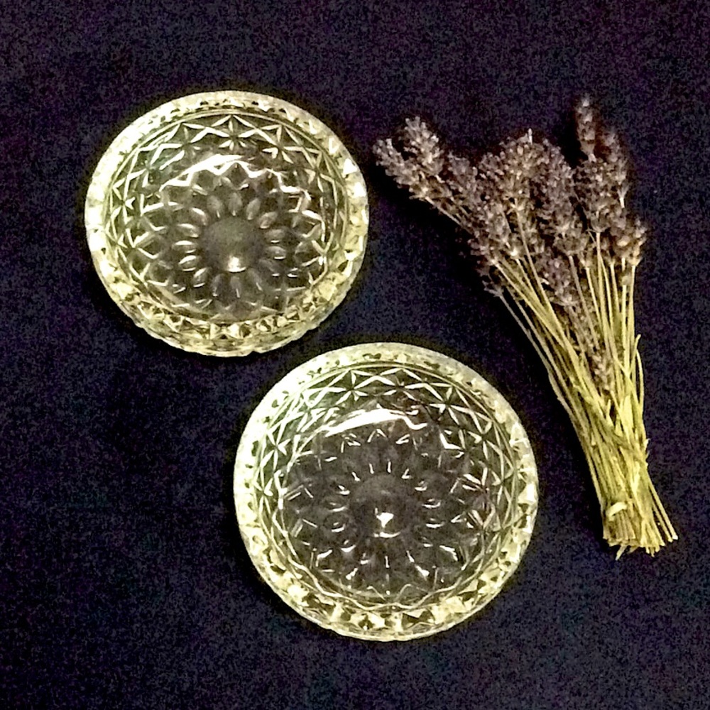 🐞 Small Vintage Clear-Cut Glass Candy or Garnish Dishes